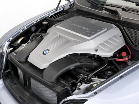  BMW  6